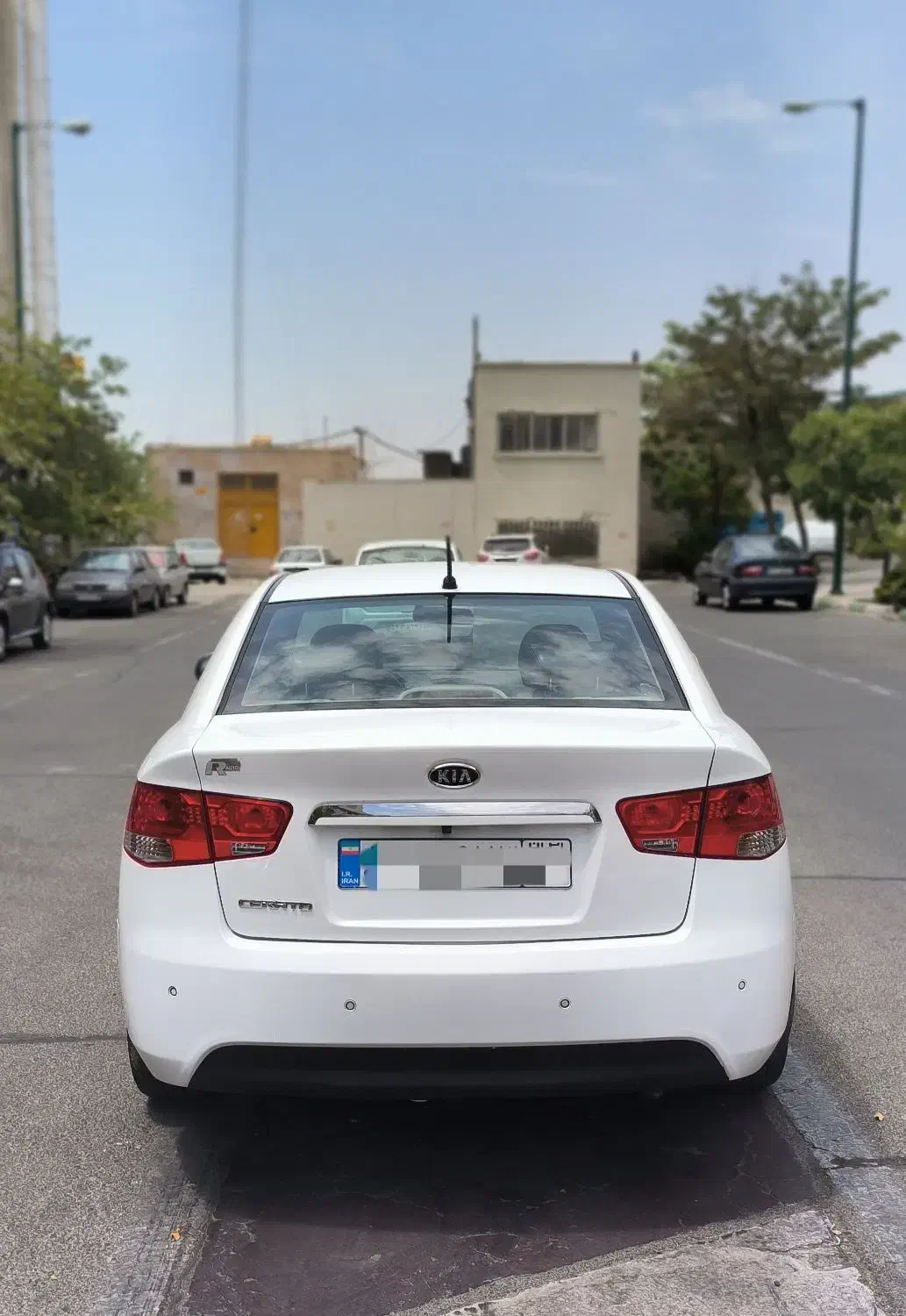 کیا سراتو 2.0 لیتر اتوماتیک GT لاین - 2017