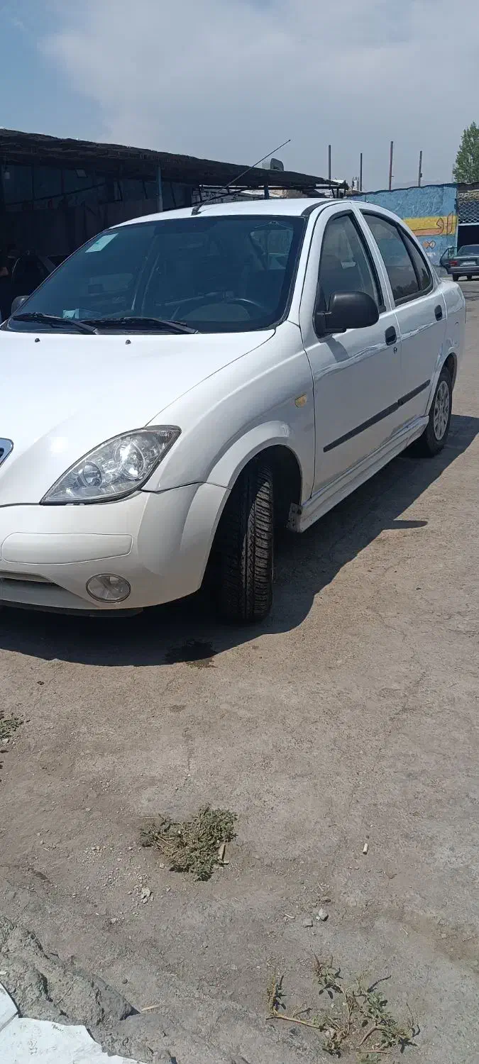 تیبا صندوق دار SX - 1398