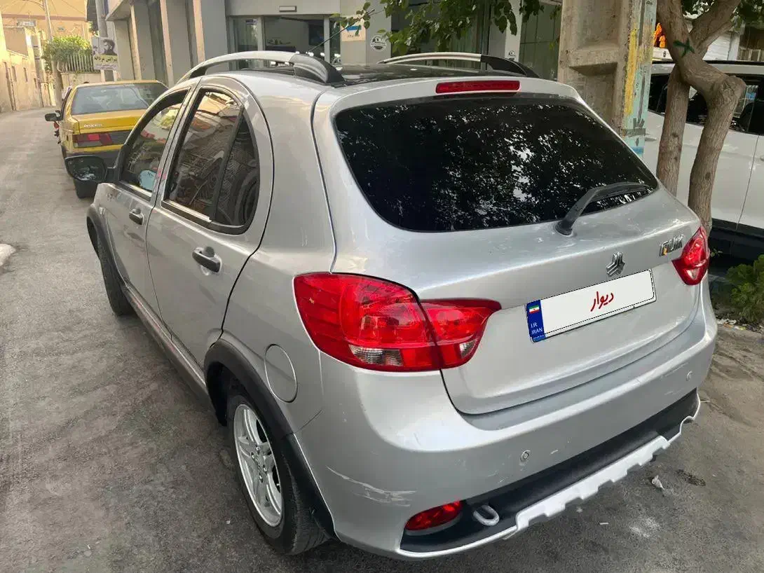 کوییک R دنده‌ای - 1399