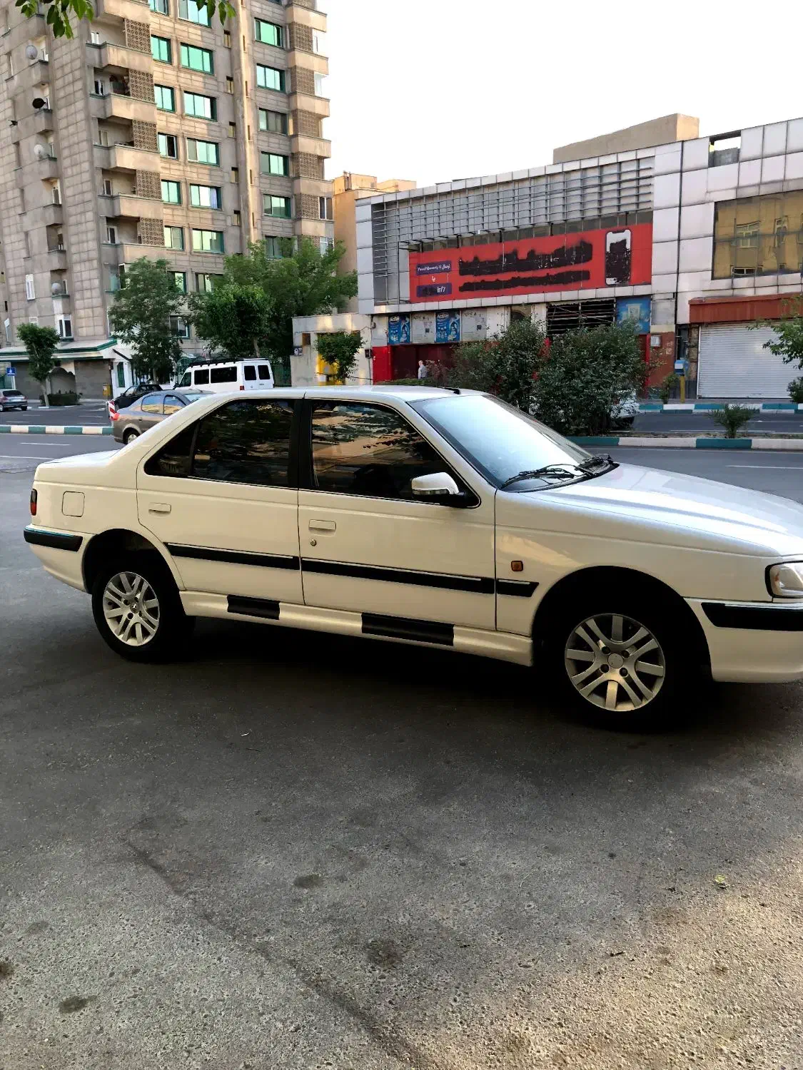 پژو پارس ELX-XU7P سفارشی - 1393