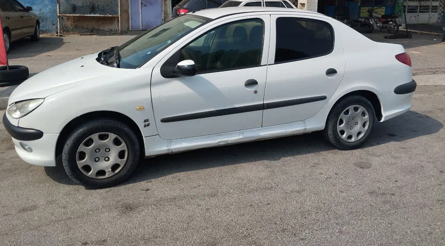 پژو ۲۰۶ صندوق دار v20 - 1390