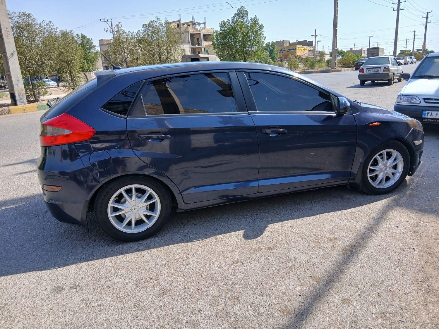 ام وی ام 315 هاچ بک ساده دنده ای - 1392