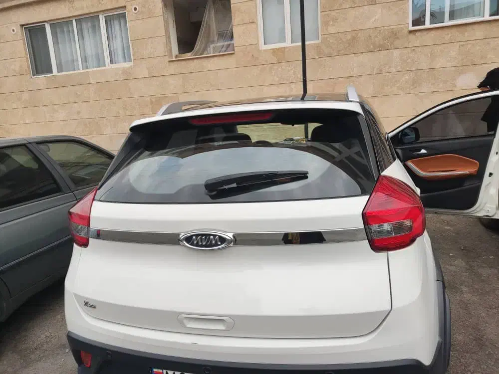 خودرو ام وی ام، X22 آگهی ann_19963051