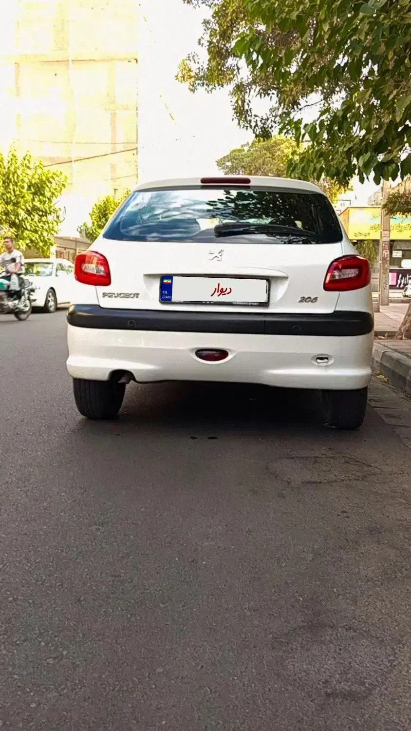پژو 206 تیپ 5 - 1396