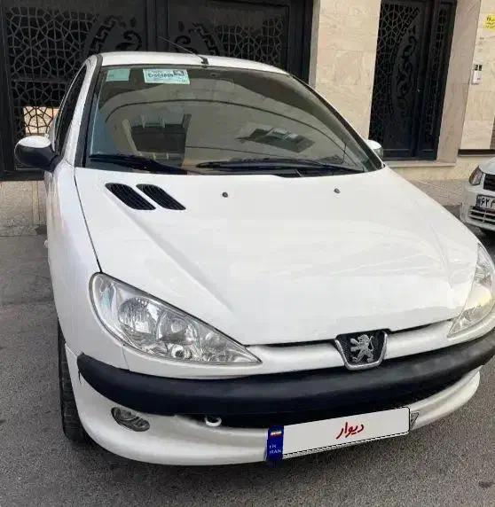 پژو ۲۰۶ صندوق دار v8 - 1397