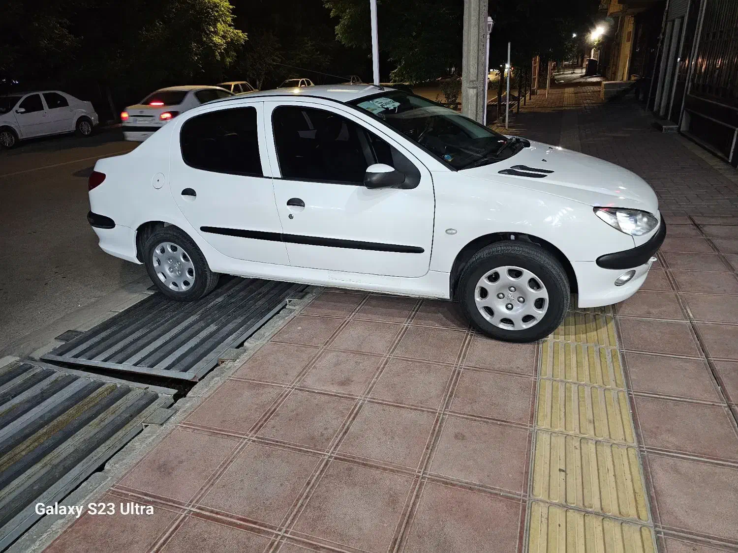 پژو ۲۰۶ صندوق دار v8 - 1400