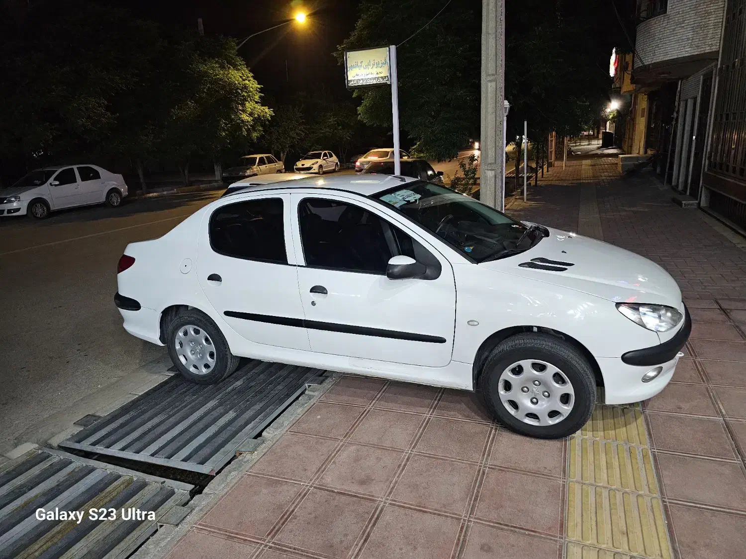پژو ۲۰۶ صندوق دار v8 - 1400