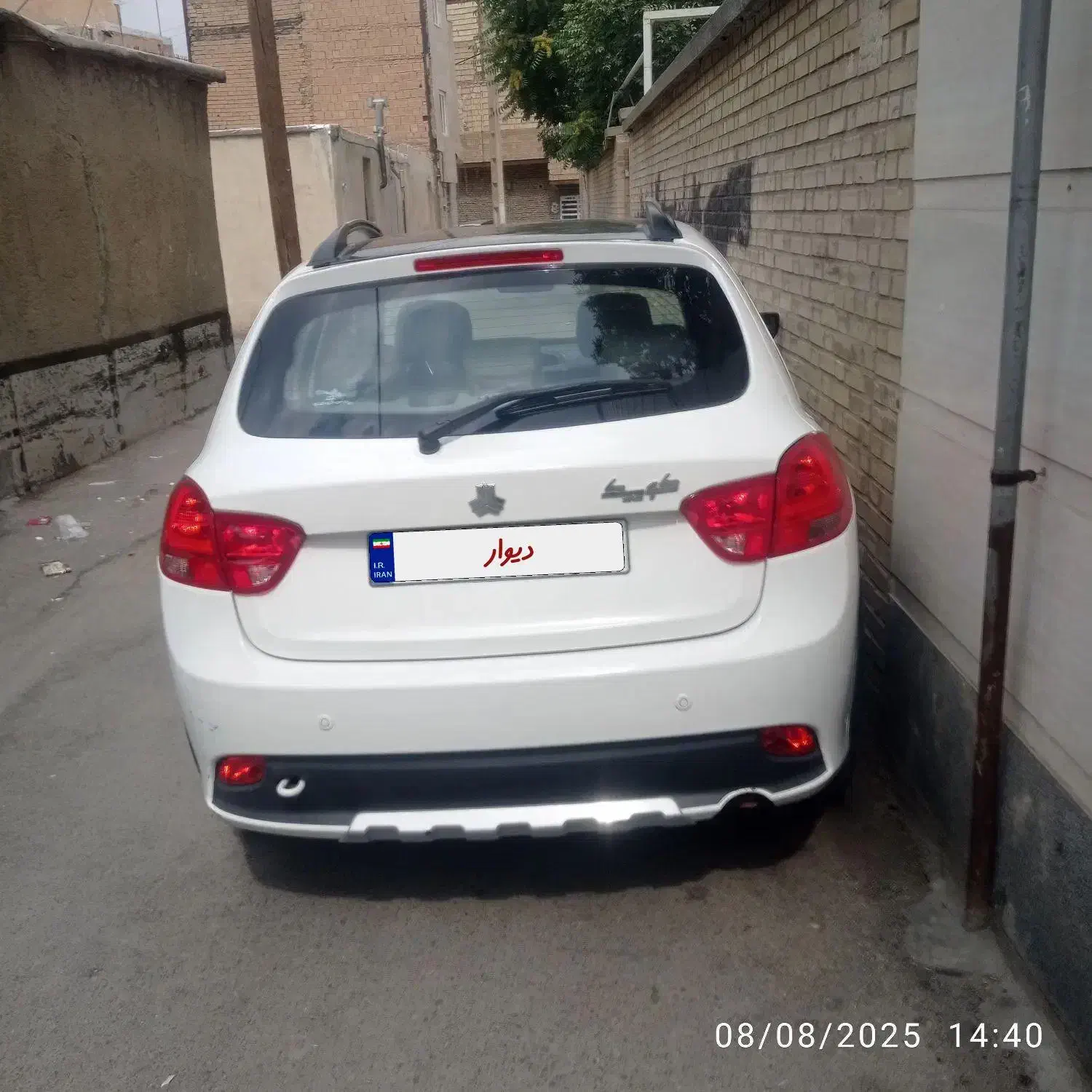 کوییک R دنده‌ای - 1402