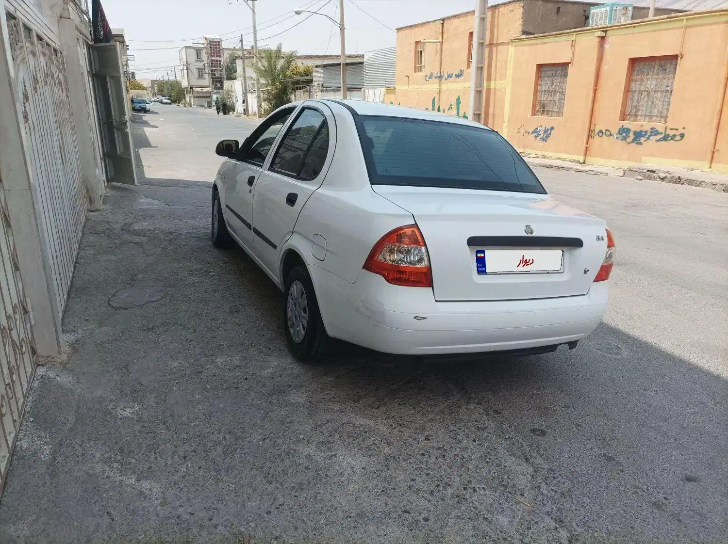 تیبا صندوق دار SX - 1401