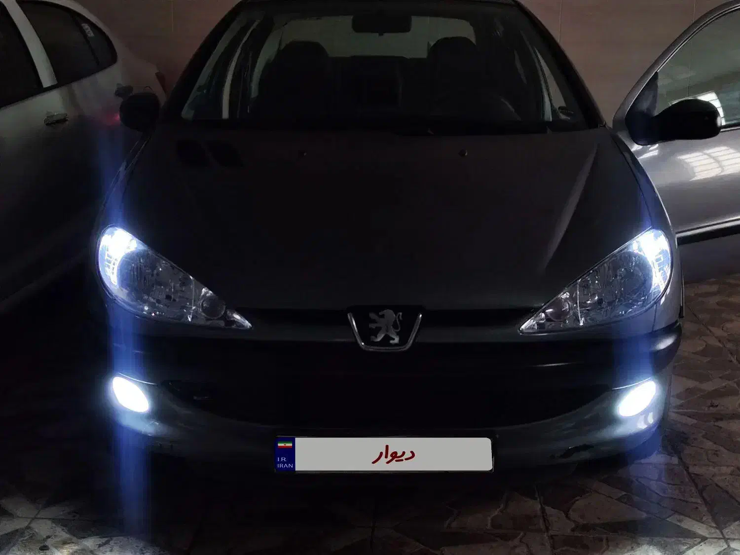پژو ۲۰۶ صندوق دار v8 - 1390