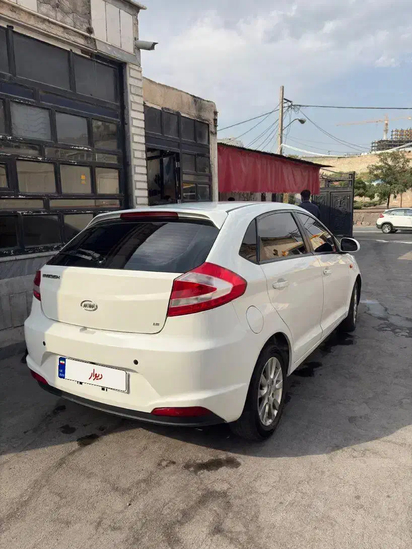 ام وی ام 315 هاچ بک اسپرت لاکچری - 1394