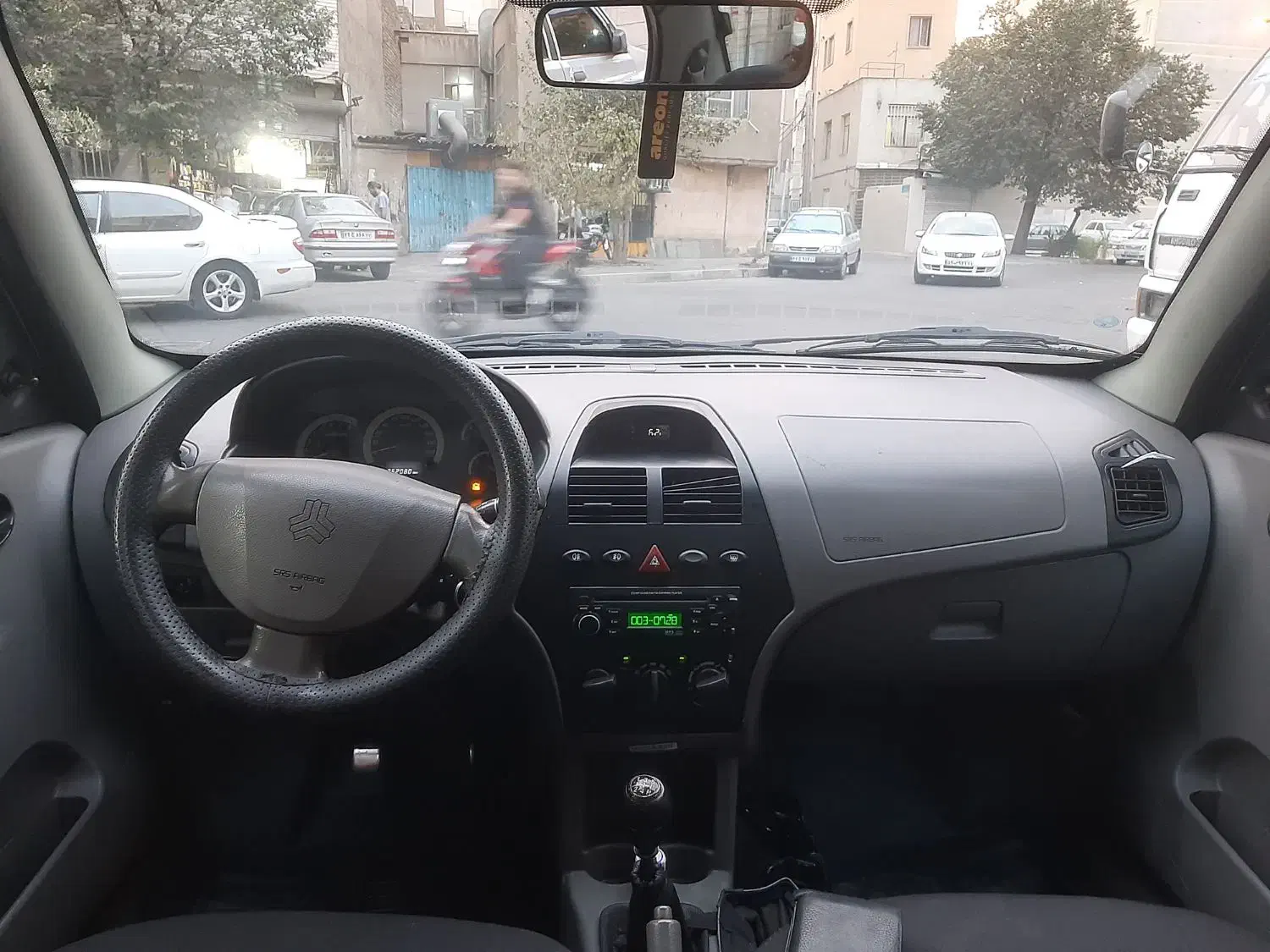 تیبا صندوق دار LX - 1392