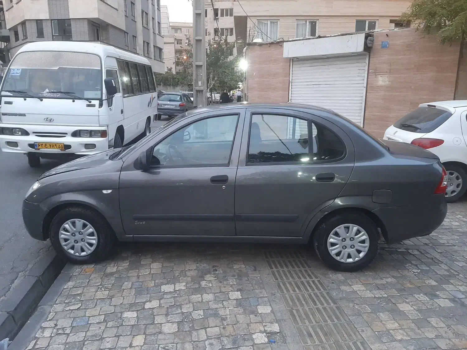 تیبا صندوق دار LX - 1392