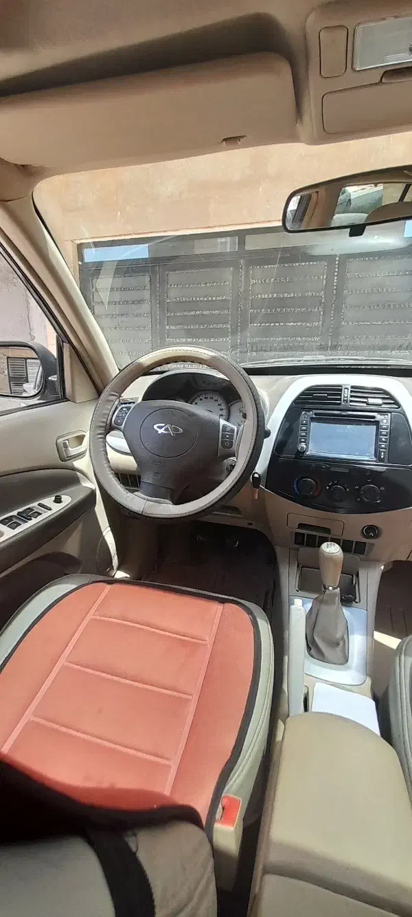 ام وی ام X33 دنده‌ای ساده - 1393