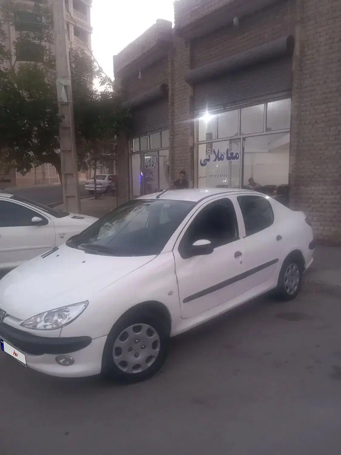 خودرو پژو، ۲۰۶ صندوق دار آگهی ann_19965027