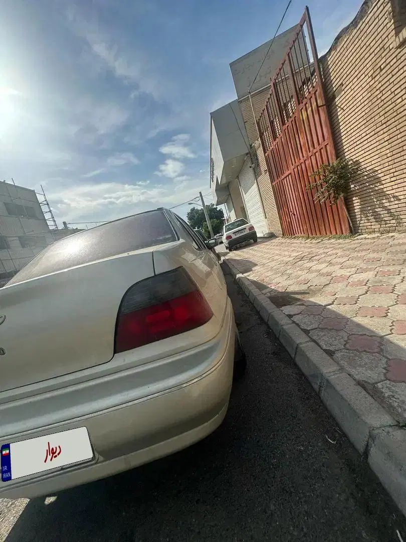 دوو سیلو سدان - 1381