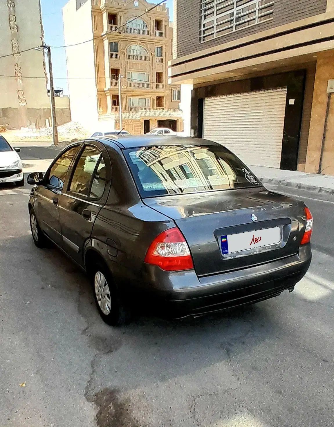 تیبا صندوق دار EX - 1395