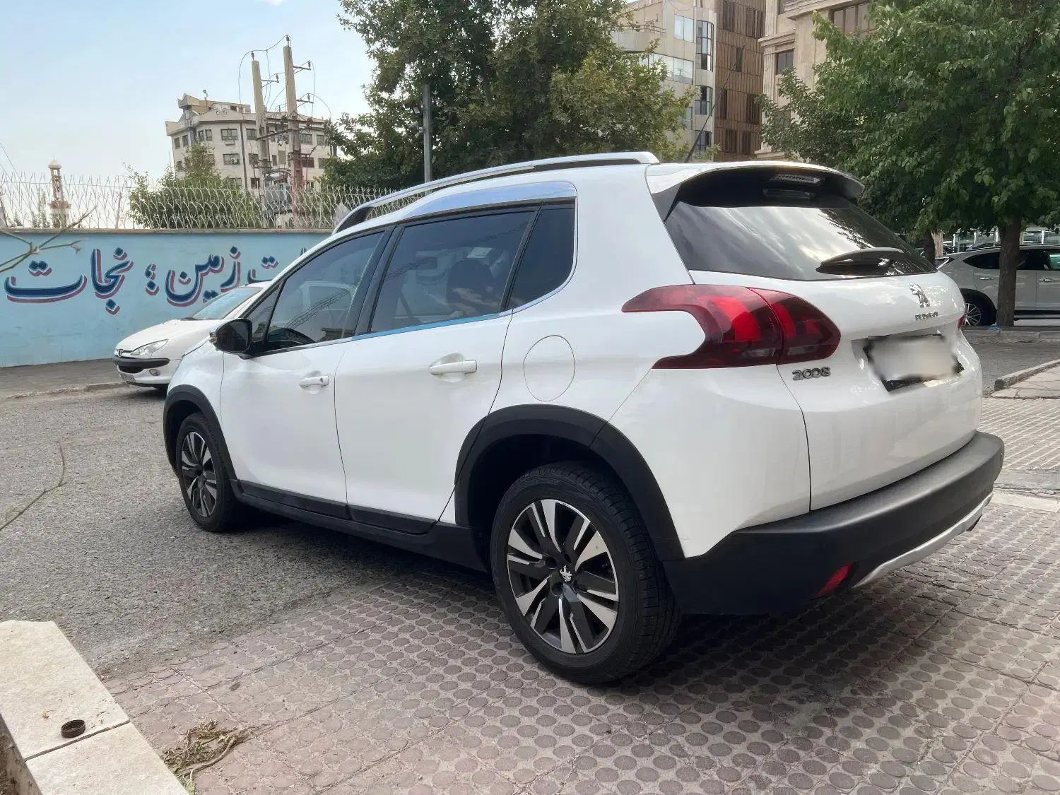 پژو 2008 اتوماتیک - 1397