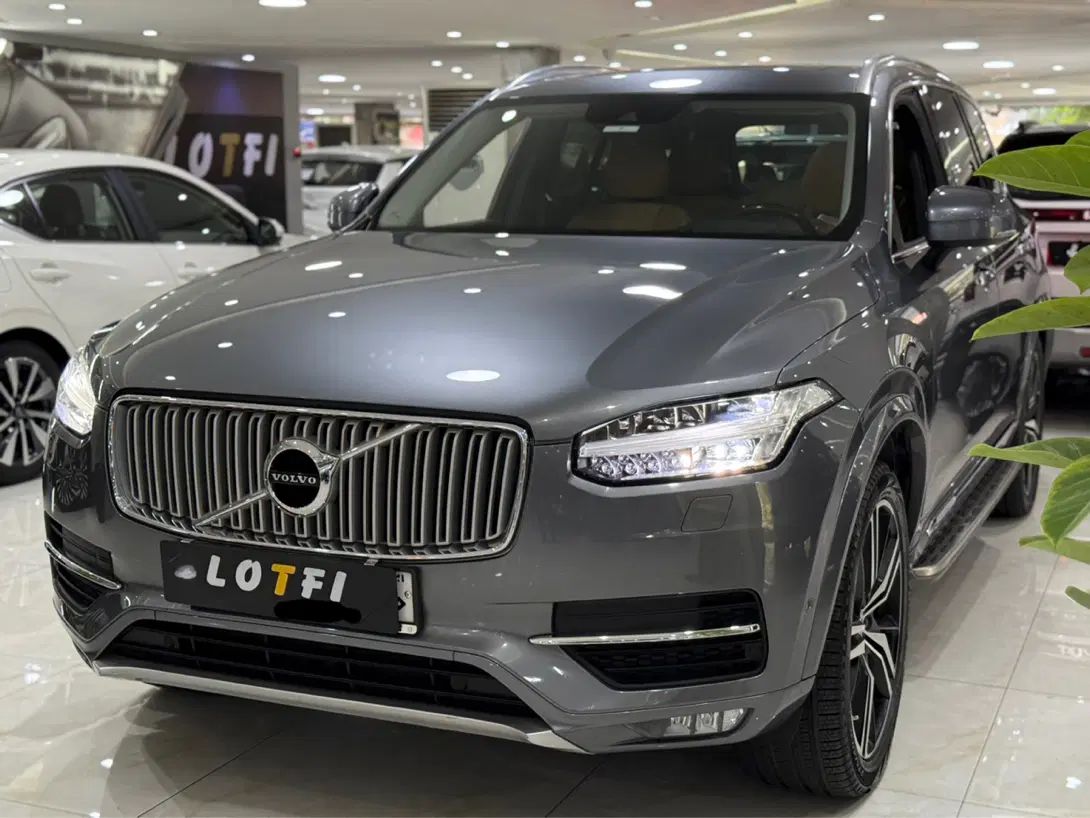 ولوو XC90 اینسکریپشن - 2016