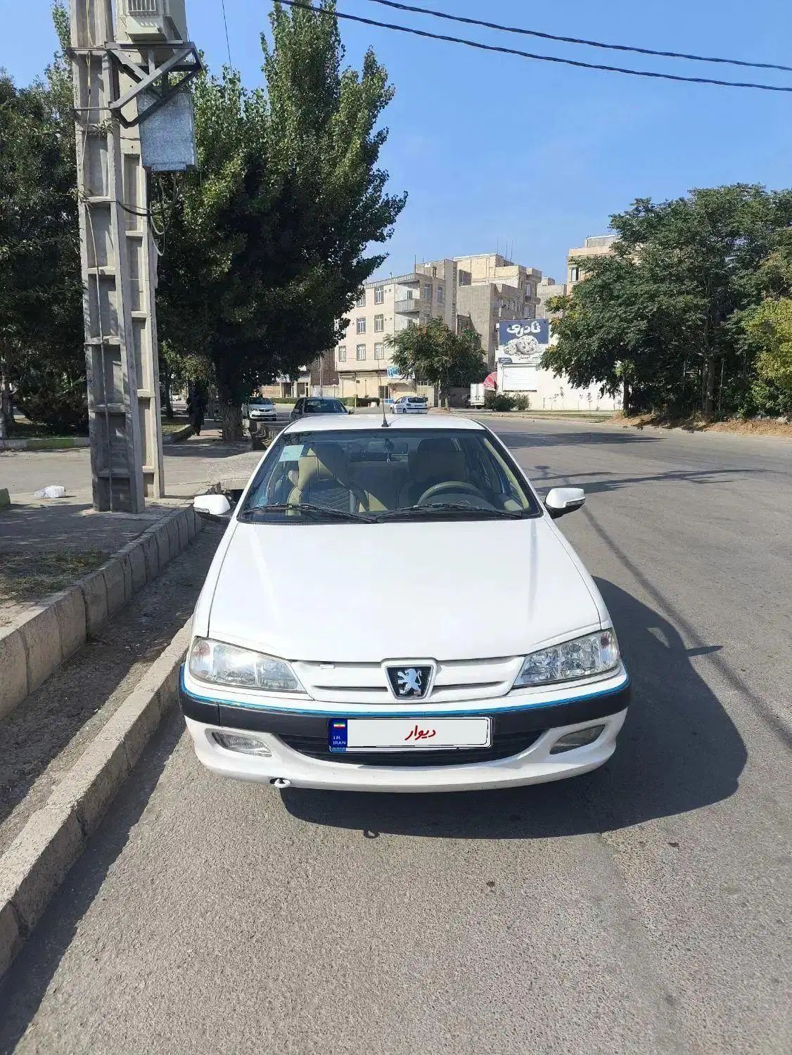 پژو پارس XU7P - 1401