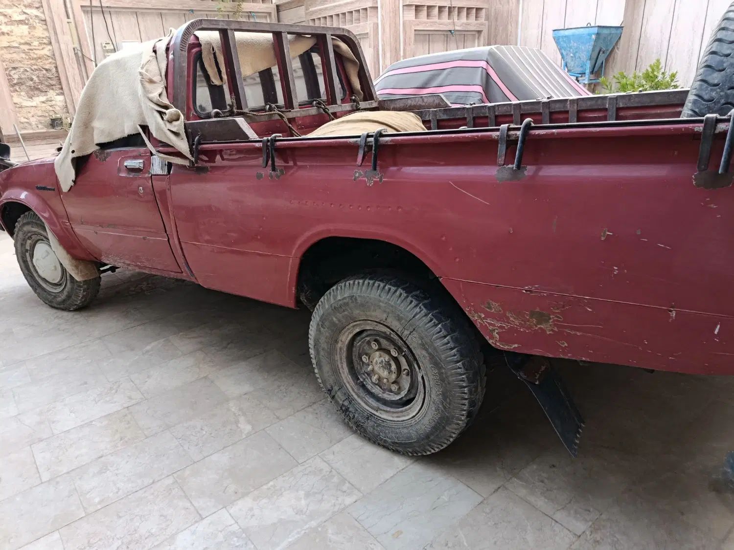 تویوتا کمری XLE - 1402