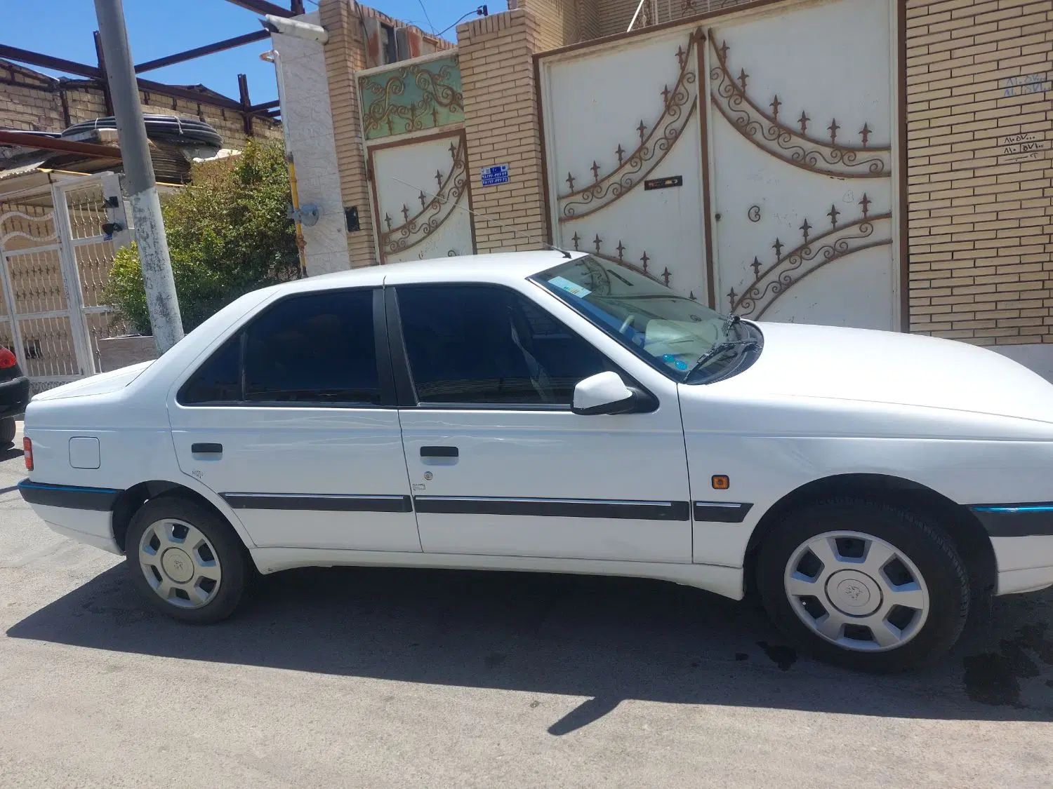 پژو 405 SLX بنزینی TU5 - 1400
