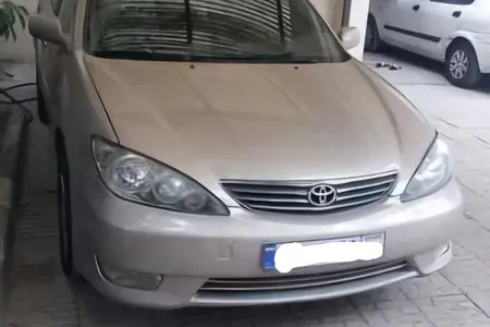 تویوتا کمری GLX - 2005