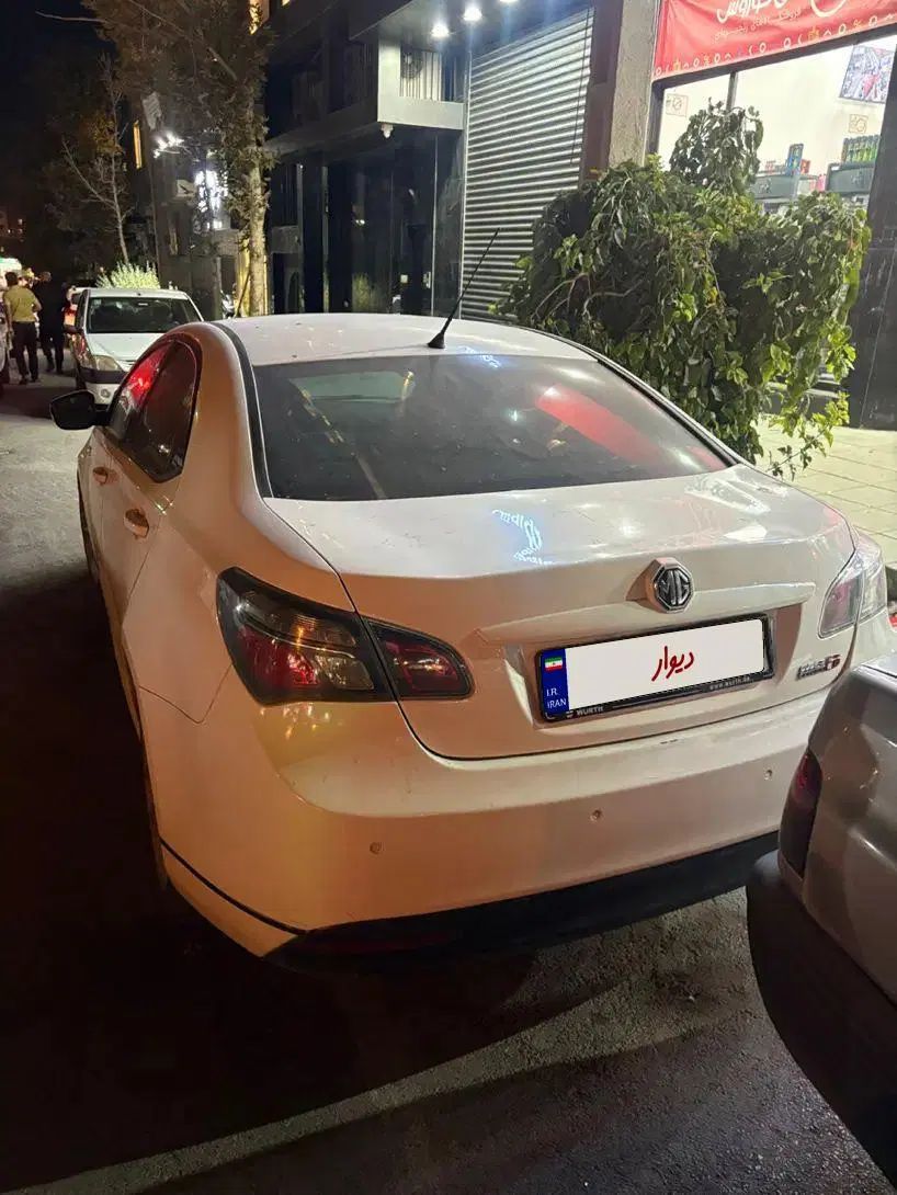 ام جی 6 لیفت بک GT فیس قدیم - 2014