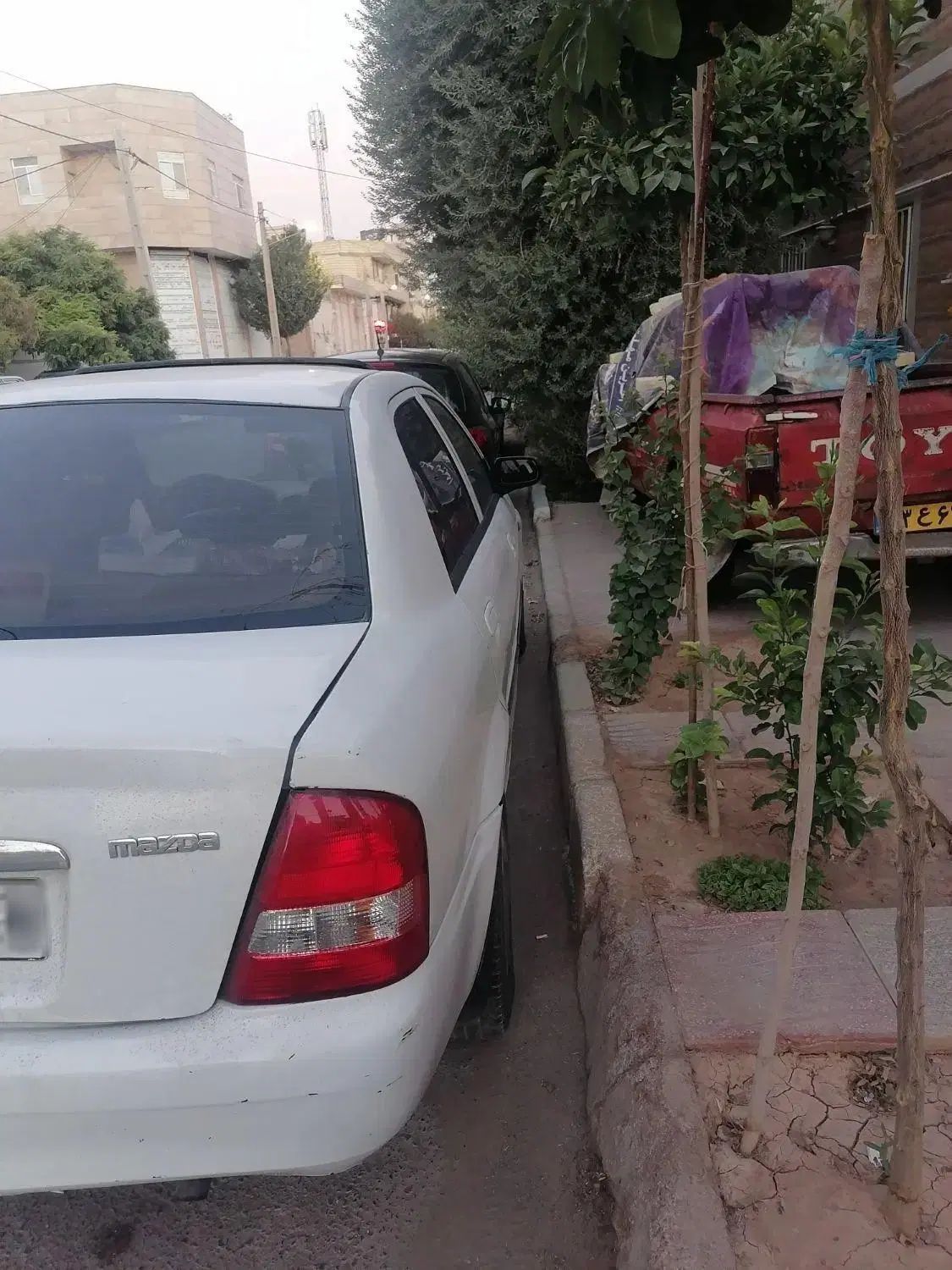 مزدا 323 اتوماتیک - 1385