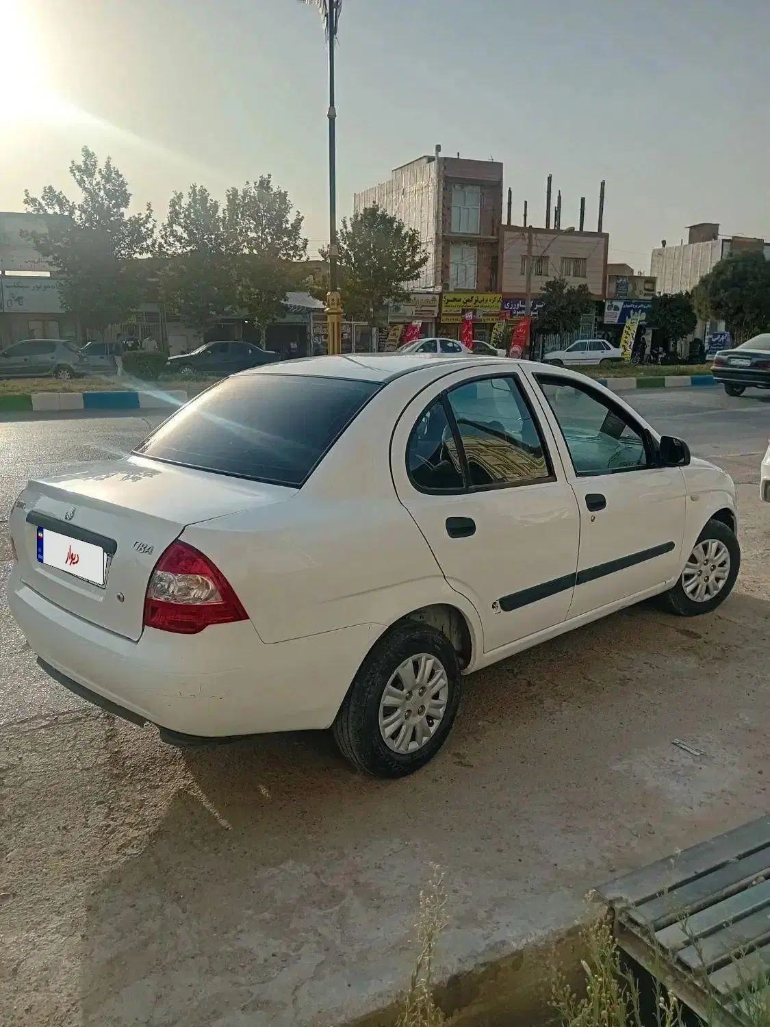 تیبا صندوق دار EX - 1395