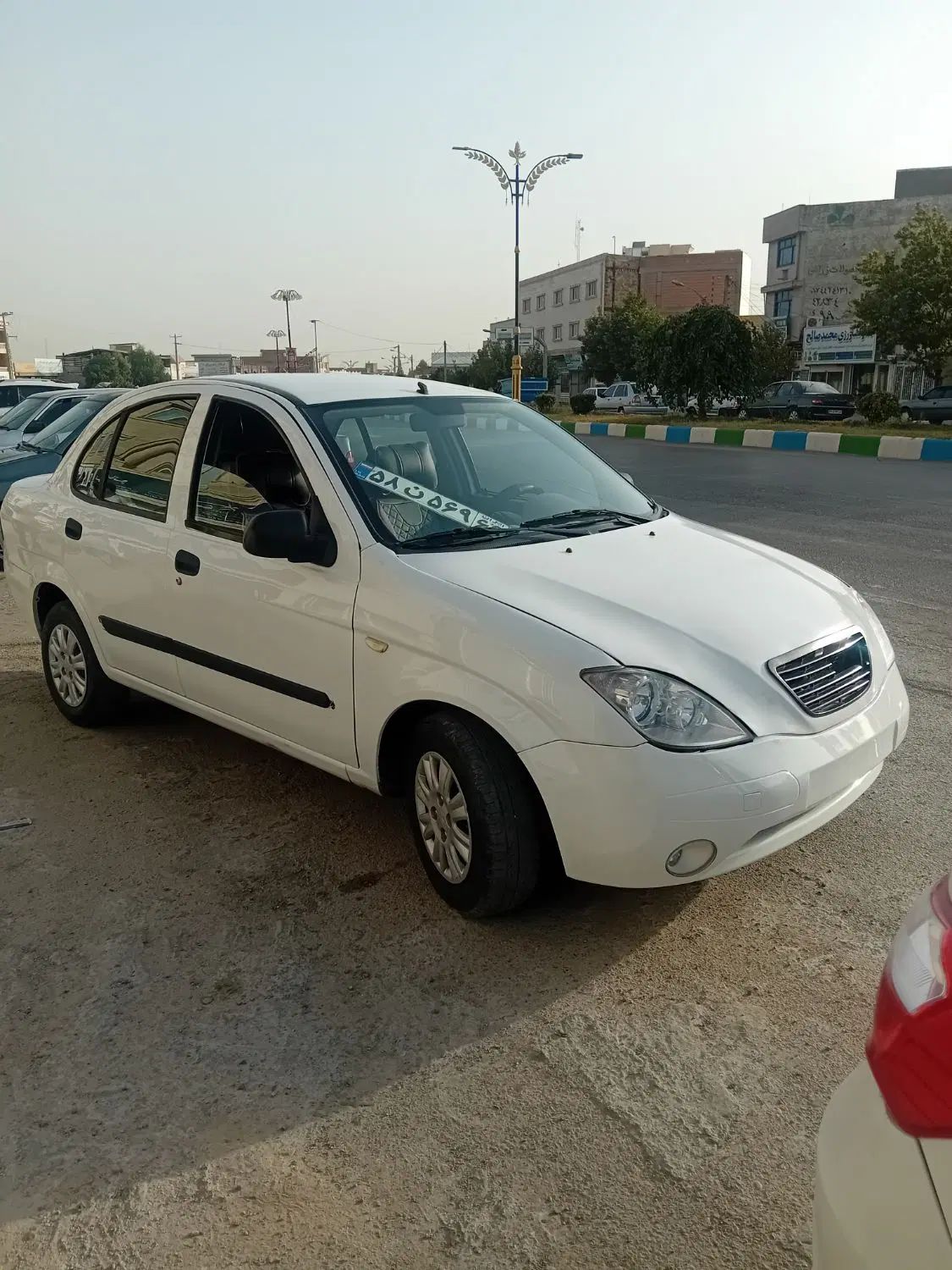 تیبا صندوق دار EX - 1395