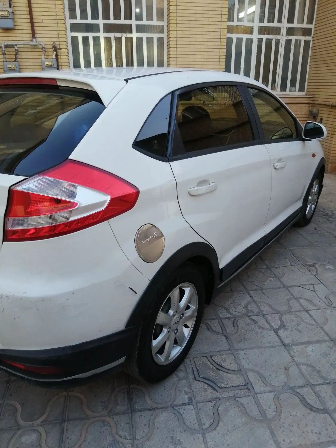 ام وی ام 315 هاچ بک ساده دنده ای - 1396
