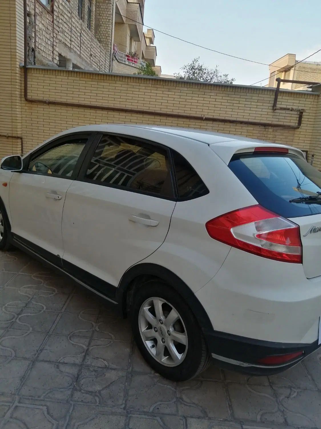ام وی ام 315 هاچ بک ساده دنده ای - 1396