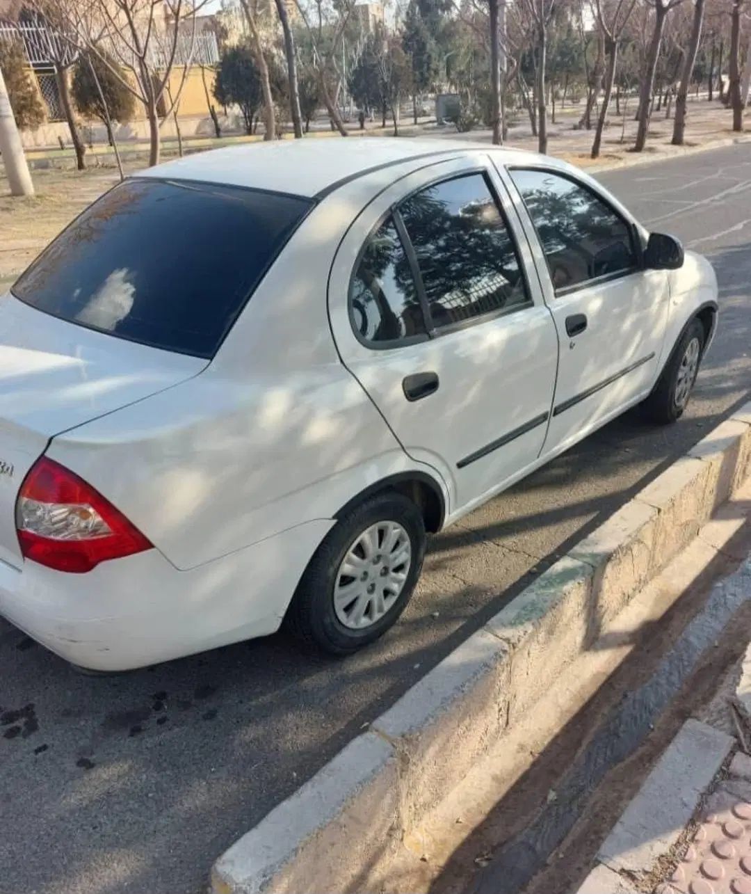 تیبا صندوق دار SX - 1400
