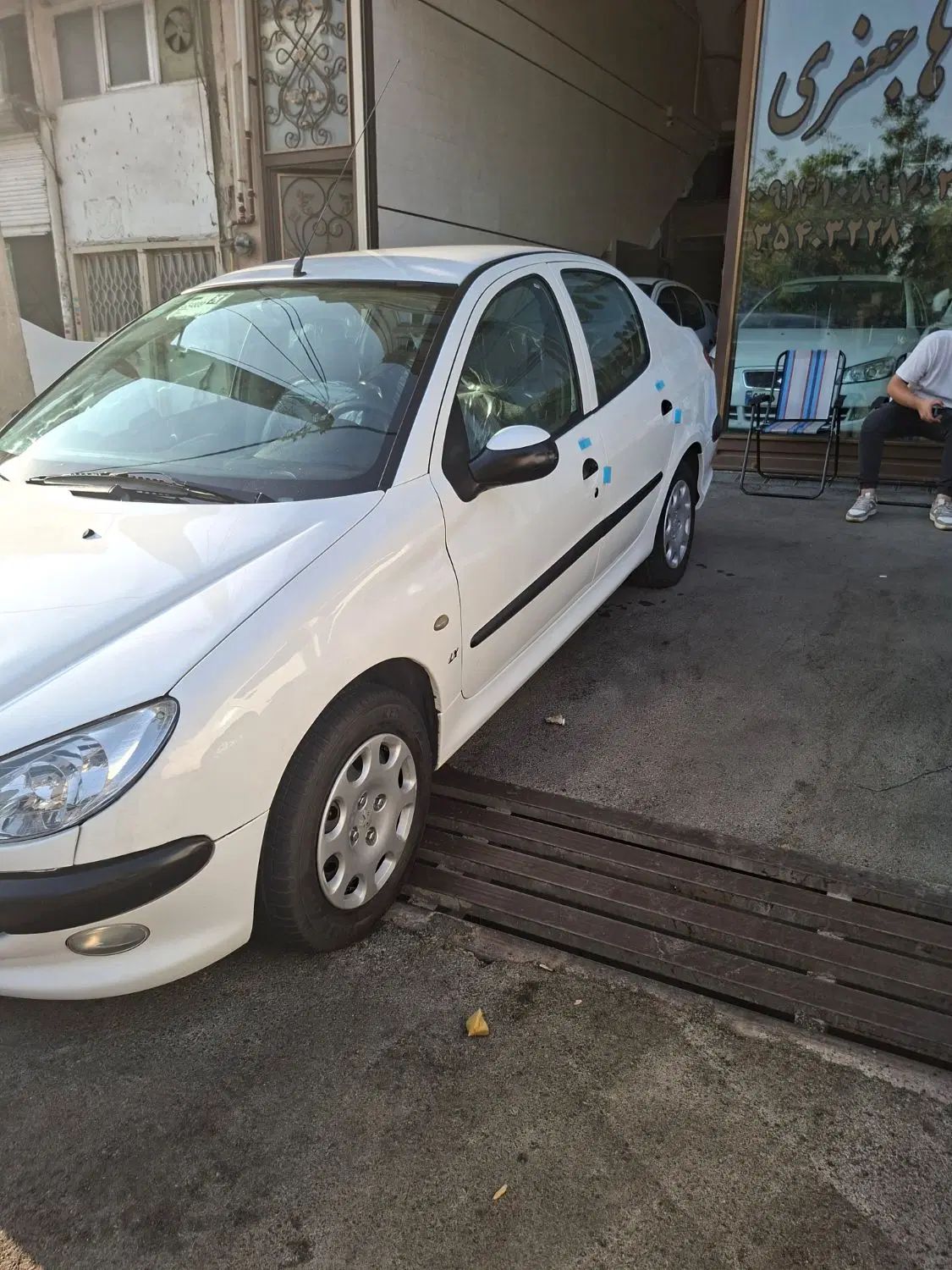 پژو ۲۰۶ صندوق دار v8 - 1396