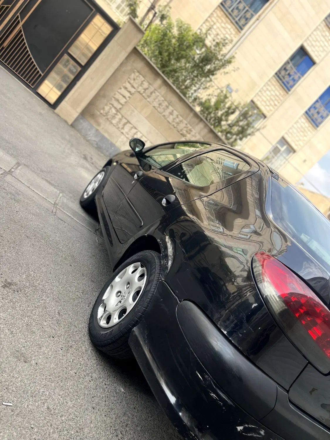 پژو ۲۰۶ صندوق دار v6 - 1386