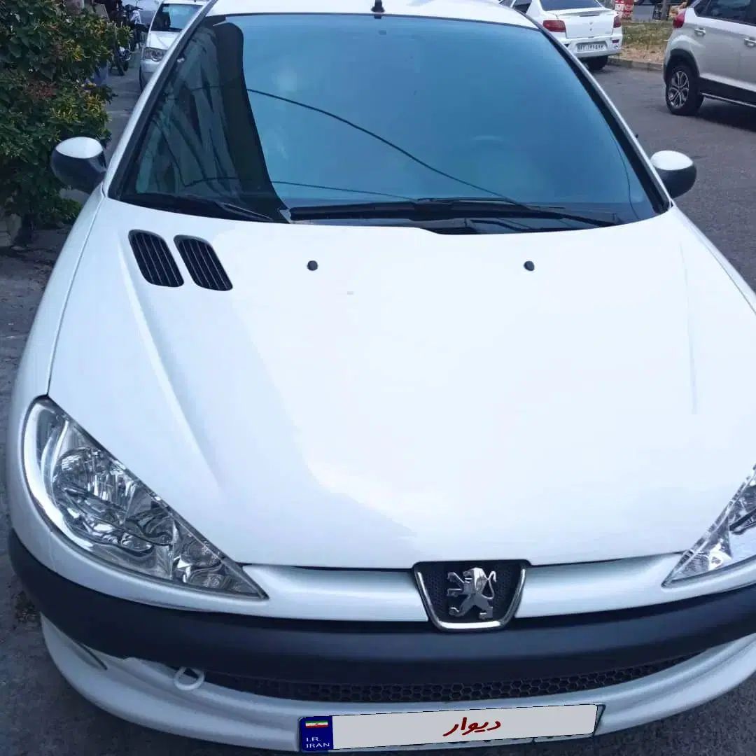 پژو ۲۰۶ صندوق دار v8 - 1400