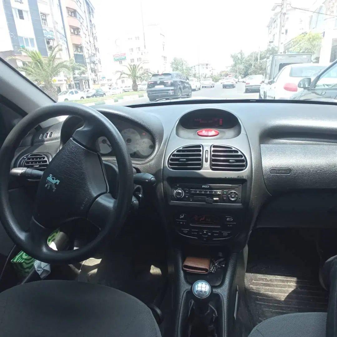 پژو ۲۰۶ صندوق دار v8 - 1400
