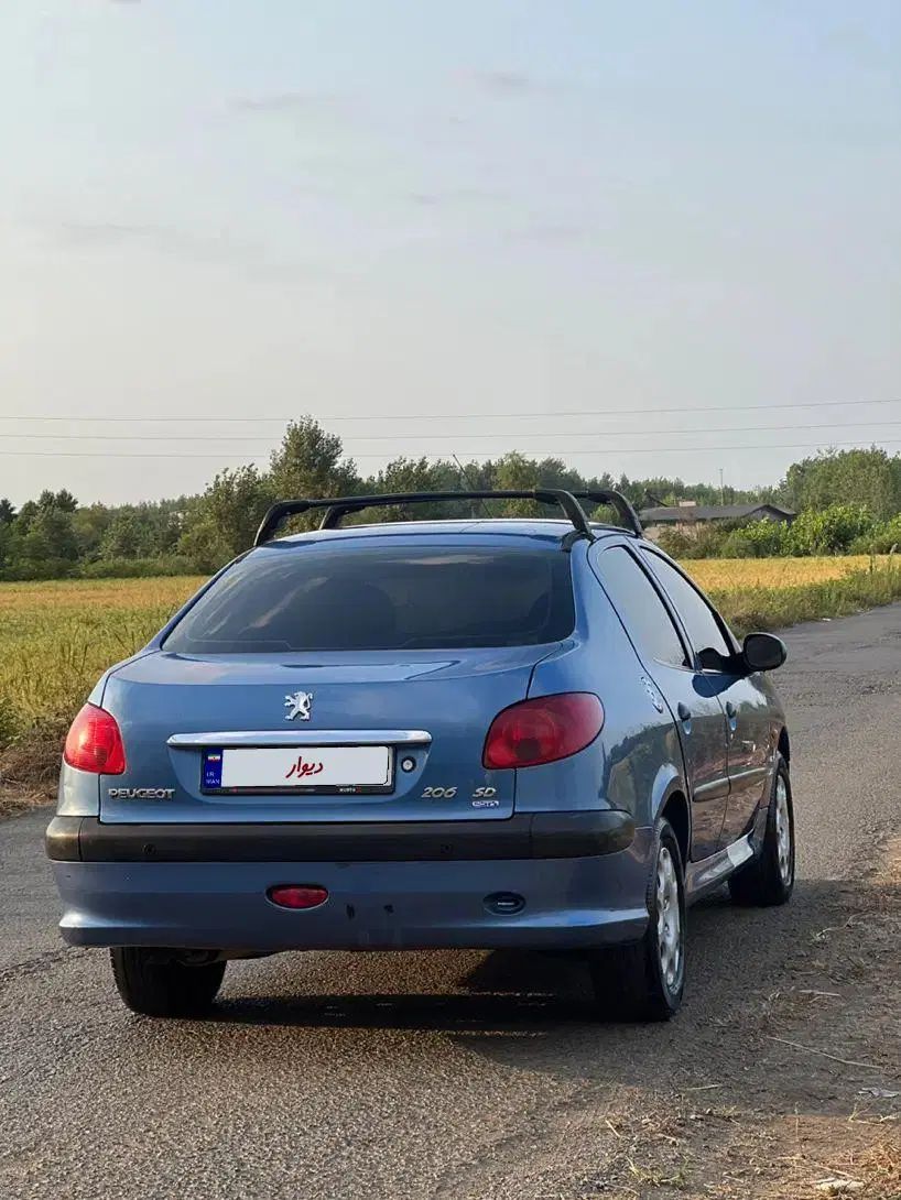 پژو ۲۰۶ صندوق دار v8 - 1394