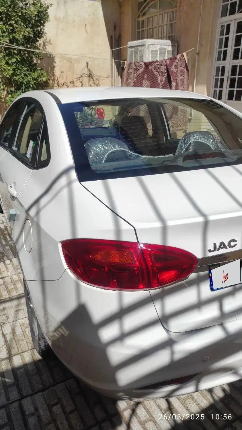 جک J4 اتوماتیک آپشنال - 1403