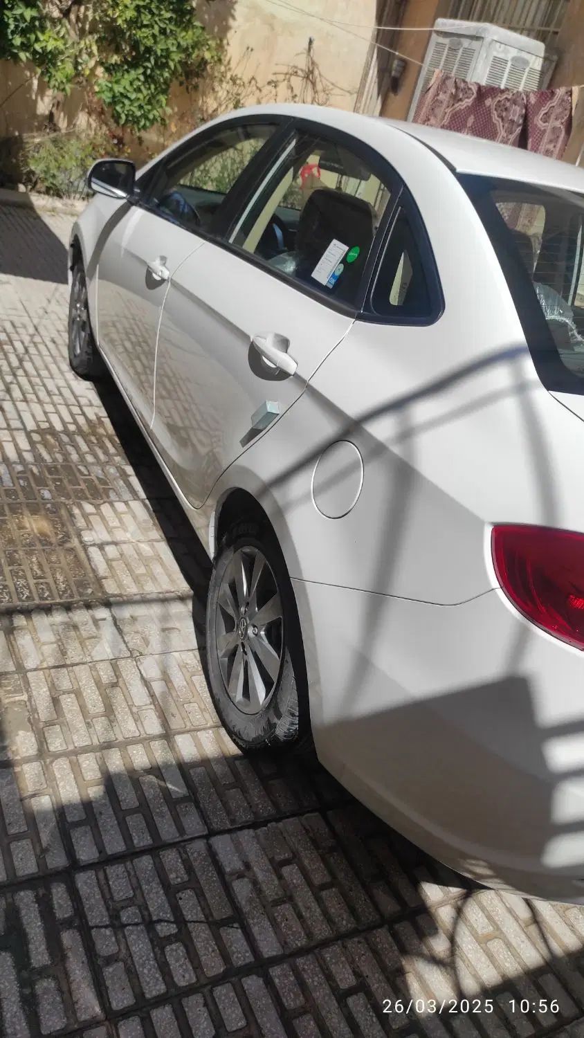 جک J4 اتوماتیک آپشنال - 1403