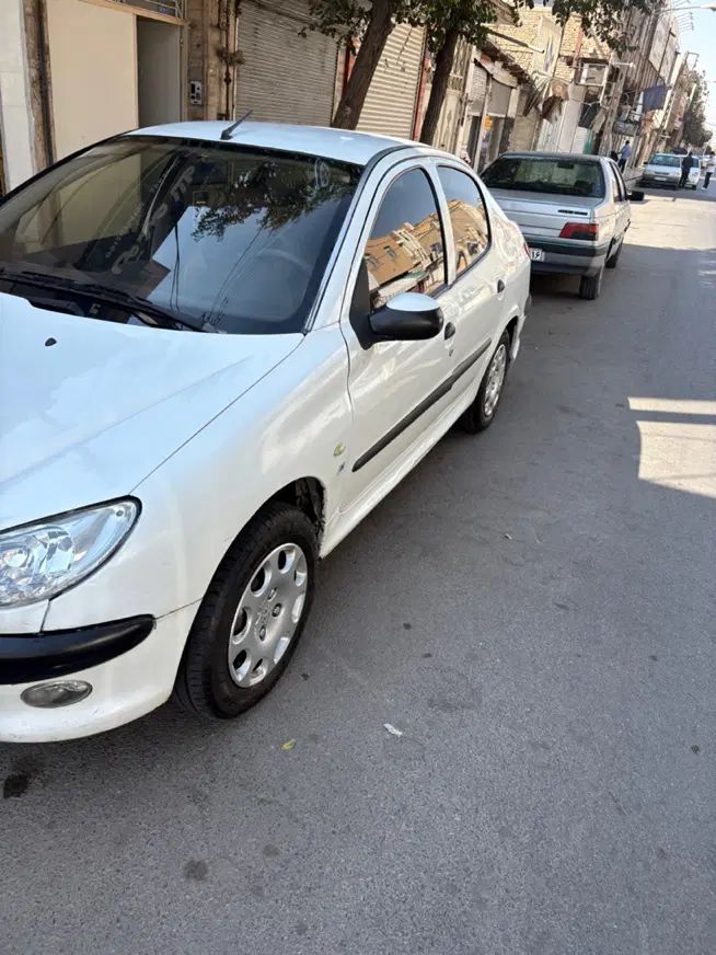 خودرو پژو، ۲۰۶ صندوق دار آگهی ann_19968886