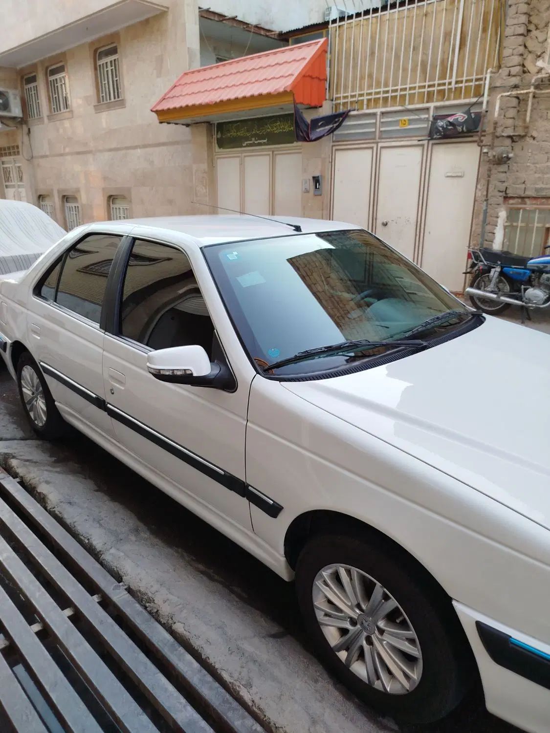پژو پارس ELX-XU7P سفارشی - 1402