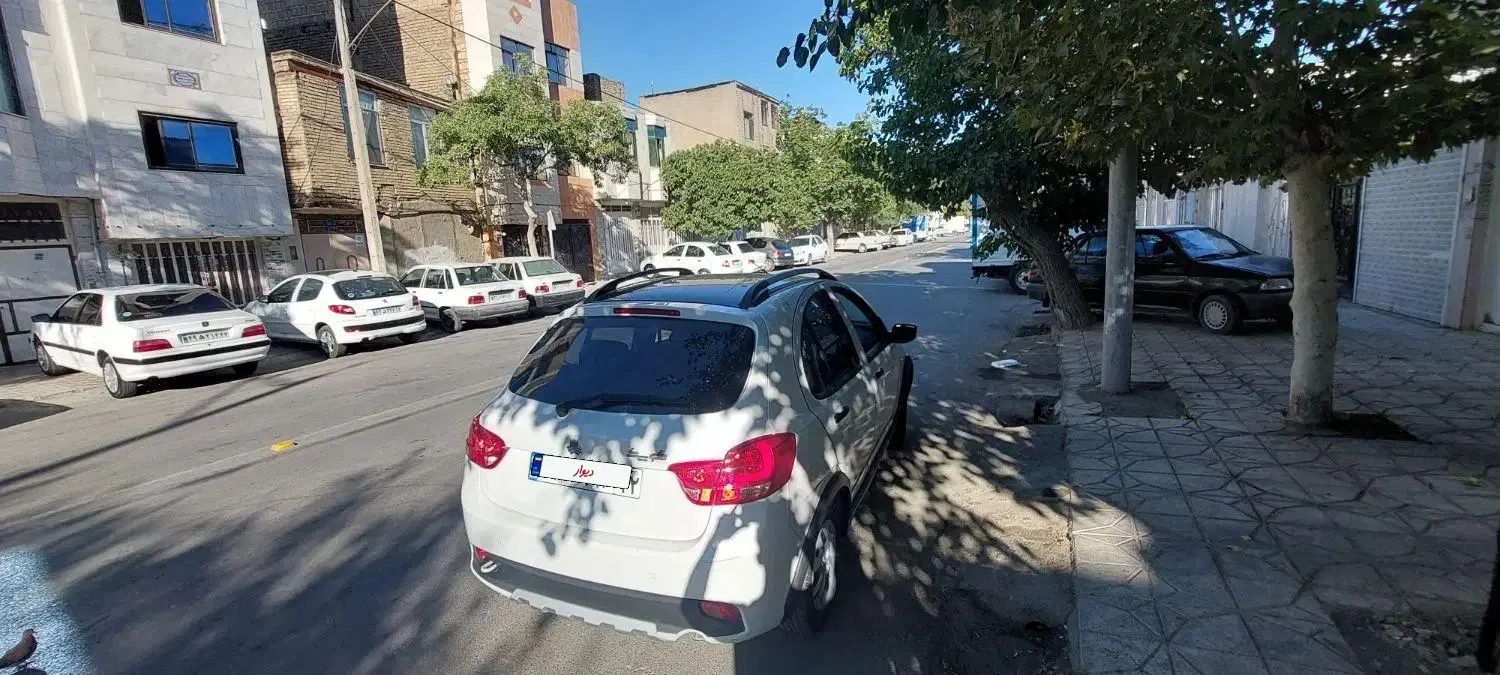 خودرو کوییک، R آگهی ann_19969304