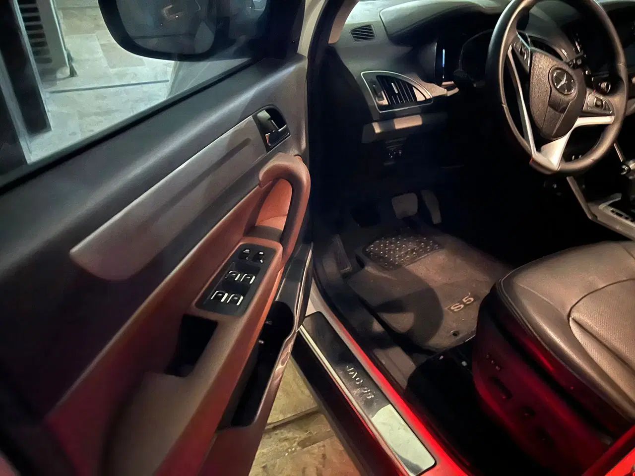 جک S5 اتوماتیک - 1401