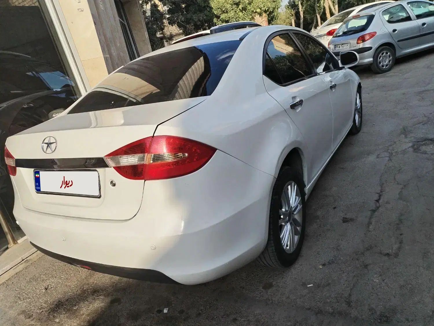 جک J5 اتوماتیک - 1393