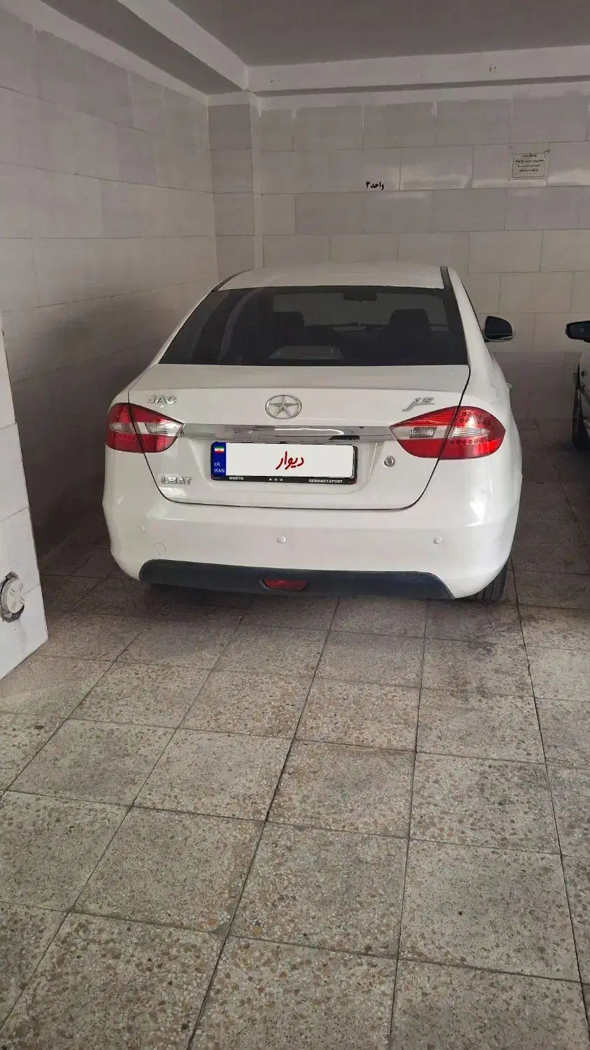 جک J5 اتوماتیک - 1393