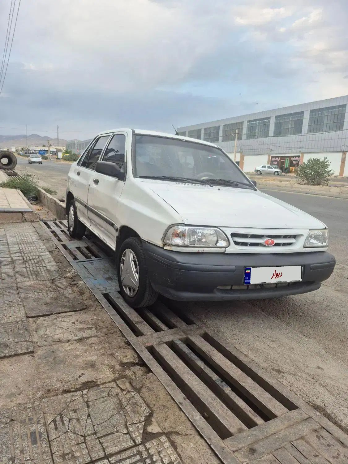 پراید 131 SE - 1392