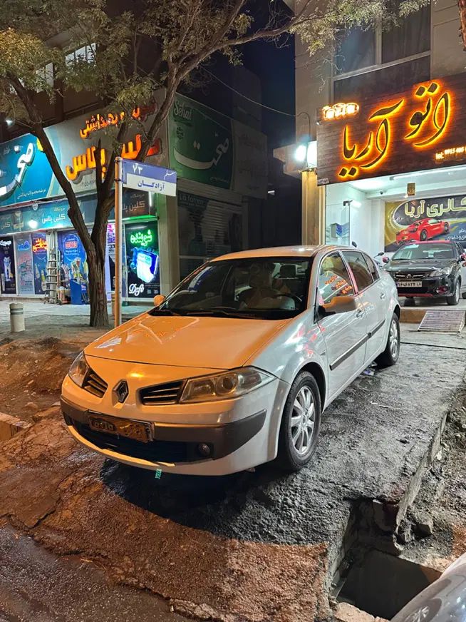 رنو مگان پارس خودرو 2000 - 1389