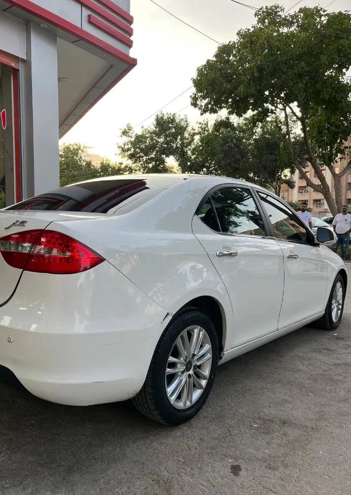 جک J5 اتوماتیک - 1394